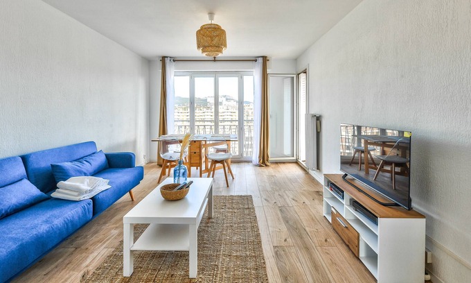 Chanot - Stade Velodrome Apartment | Beautiful and bright 2 bed next to the Velodrome