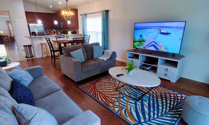 Marbella House | Beautiful and comfortable house to relax after the beach or parks