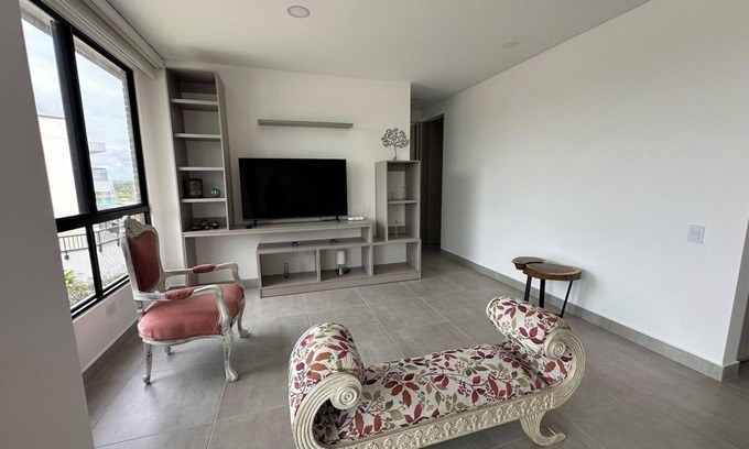 Armenia Apartment | Beautiful and spacious country apartment in Caimo