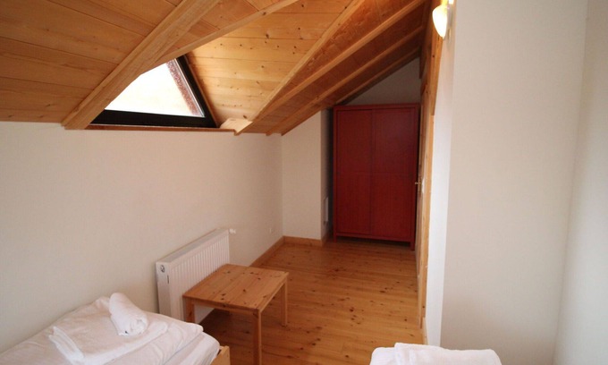 Muhldorf Apartment | Beautiful apartment for 9 people with WIFI and TV