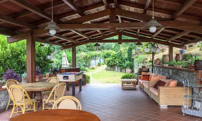 Casarza Ligure Apartment | Beautiful apartment for 4 guests with WIFI, A/C, hot tub, TV, patio and pets allowed