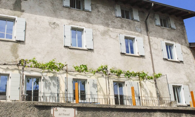 Tignale House | Beautiful apartment with furnished balcony and fantastic lake view with pool