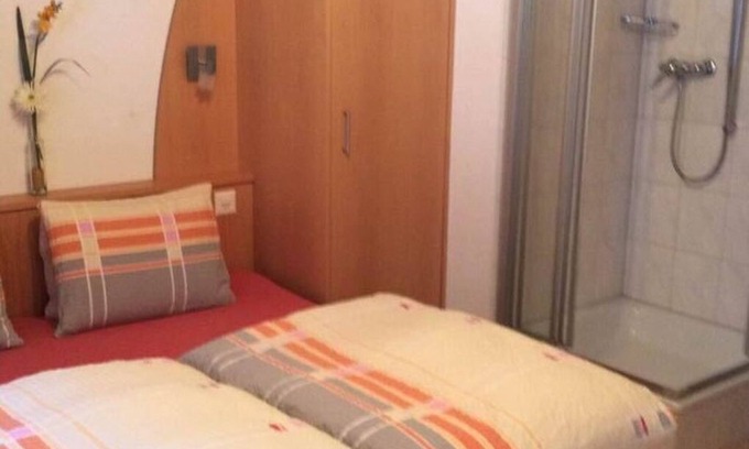 Saas Almagell Apartment | Beautiful apartment for 6 people with WIFI, TV and balcony