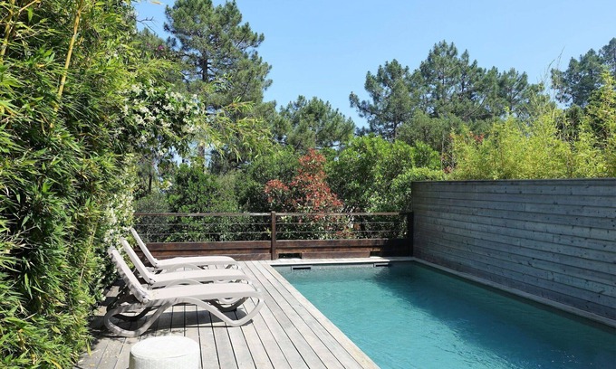 Sari-Solenzara Apartment | Beautiful apartment for 4 people with private pool, A/C, WIFI, TV, terrace, pets allowed and par.
