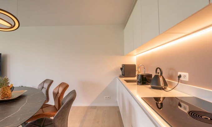 Blankenberge Apartment | Beautiful apartment for 6 people with TV and terrace