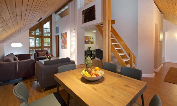 Lenzerheide Apartment | Beautiful apartment for 4 guests with pool and TV