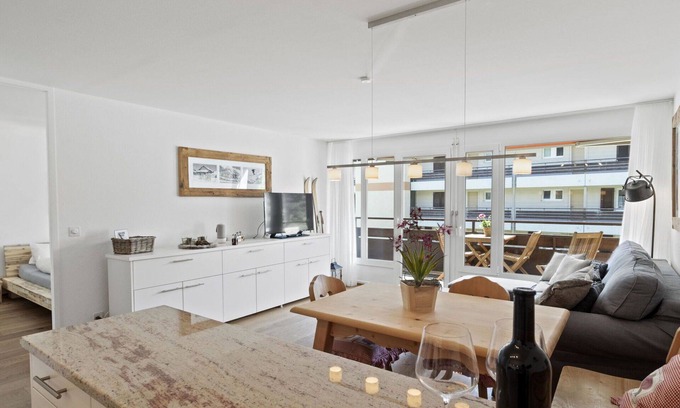 Lenzerheide Apartment | Beautiful apartment for 4 people with WIFI, TV and balcony