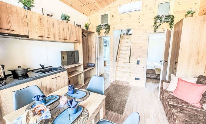 Fischbachau House | Beautiful apartment in villa for 5 guests with A/C, TV, terrace, pets allowed and parking