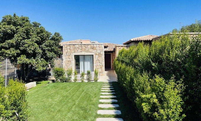 Puntaldia House | Beautiful apartment in villa for 2 guests with pool, A/C, TV, terrace and parking