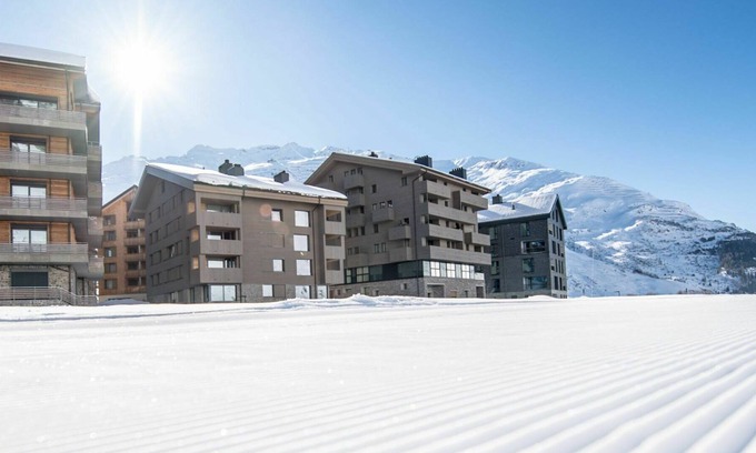 Andermatt Apartment | Beautiful apartment for 4 guests with WIFI, TV and parking