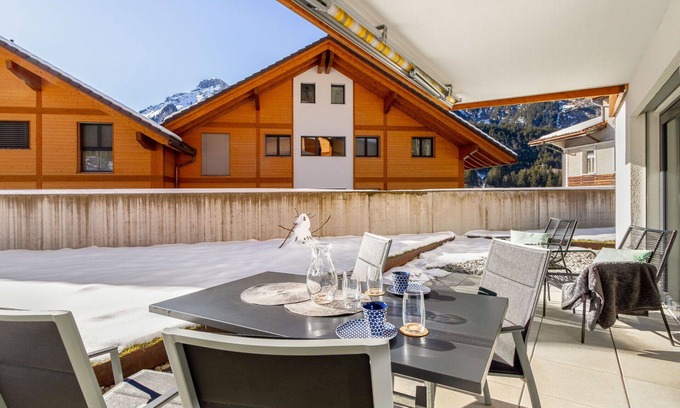 Blausee Apartment | Beautiful apartment for 4 guests with WIFI, TV, terrace, panoramic view and parking