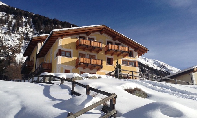Pontresina Apartment | Beautiful apartment in the heart of the Engadine