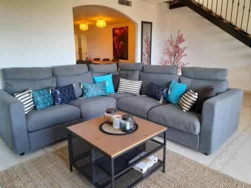 Caserio Los Tarquinos Apartment | Beautiful apartment Enjoy, with a shared pool