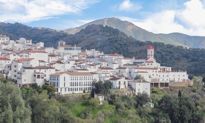 Genalguacil Apartment | Beautiful apartment in Genalguacil