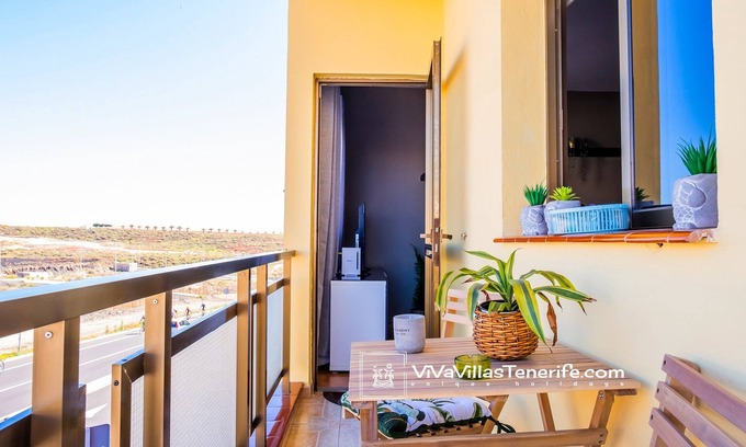Los Abrigos Apartment | Beautiful apartment in Los Abrigos, near the sea