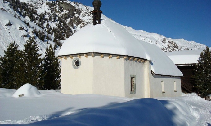 Riederalp Apartment | Beautiful apartment for 6 people with WIFI, TV and balcony