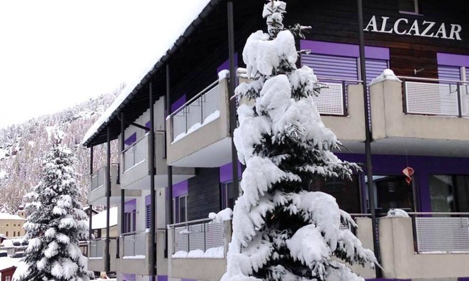 Saas-Balen Apartment | Beautiful apartment for 4 people with WIFI, TV, balcony and pets allowed