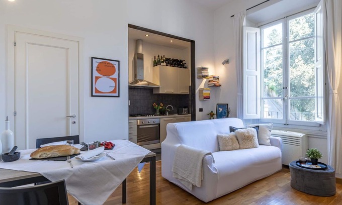 Careggi Rifredi Apartment | Beautiful apartment for 4 guests with WIFI, A/C, TV, balcony and panoramic view