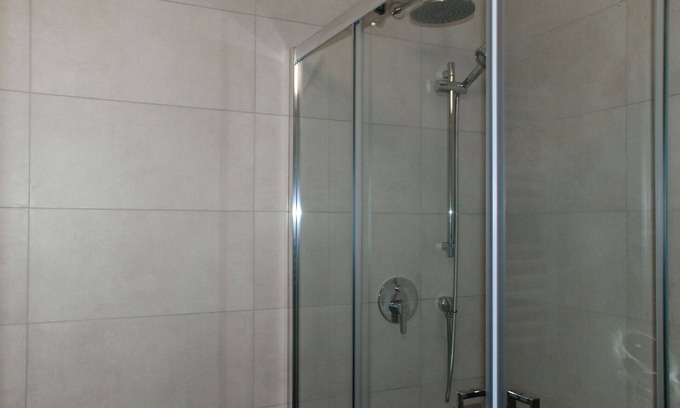 Bigogno Apartment | Beautiful apartment for 4 people with WIFI, pool, A/C, TV, panoramic view and parking