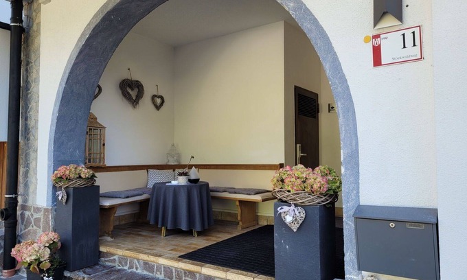 Ischgl Apartment | Beautiful apartment for 4 guests with WIFI, TV, pets allowed and parking