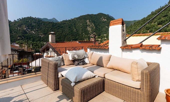 Airole Apartment | Beautiful apartment for 4 people with A/C, WIFI, terrace, pets allowed and panoramic view