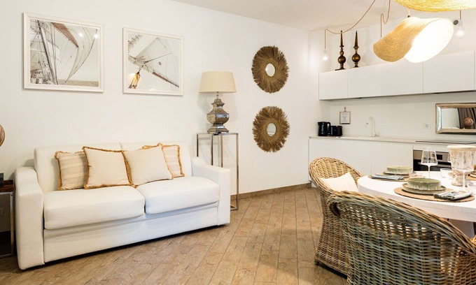 Marina di Andora Apartment | Beautiful apartment for 4 guests with A/C, WIFI and TV