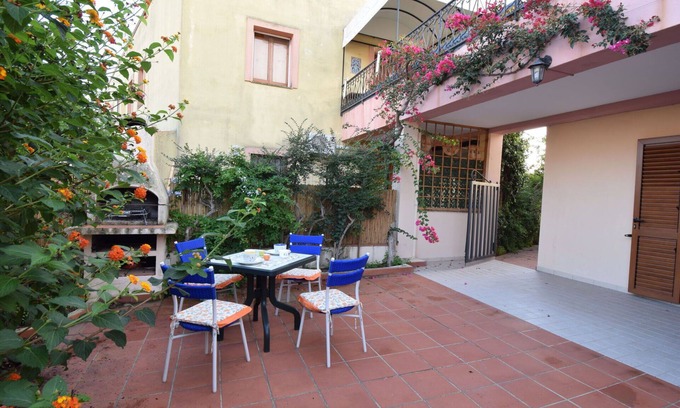 Porto Ottiolu Apartment | Beautiful apartment for 4 people with A/C, TV and patio