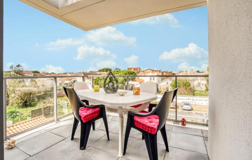 La Tremblade Apartment | Beautiful Apartment In La Tremblade