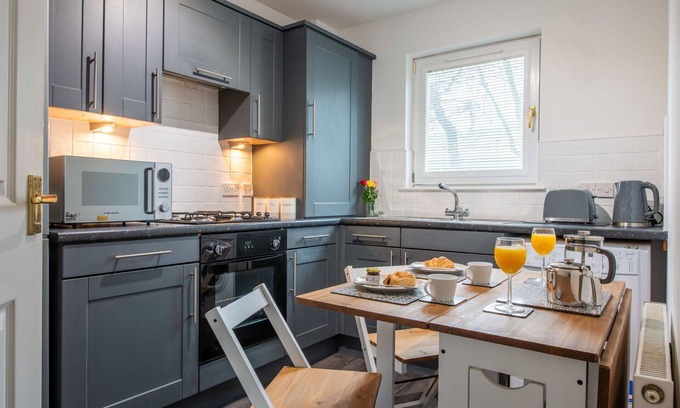 South Galson Apartment | Beautiful apartment for 4 guests with WIFI, TV and parking
