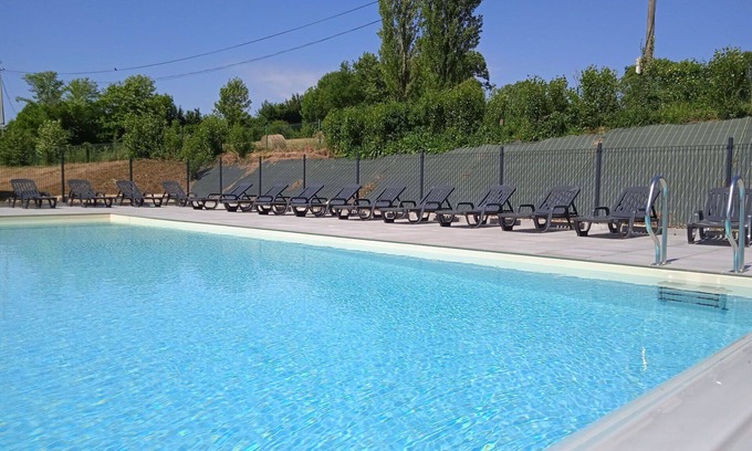 Prailles House | Beautiful apartment in villa for 6 people with internet, pool, TV, terrace, pets allowed and par.