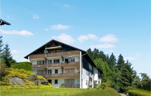 Irsengund Apartment | Beautiful Apartment In Oberreute With Wifi