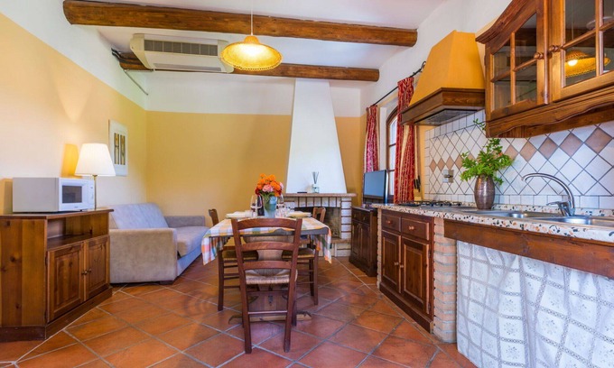 Riparbella Apartment | Beautiful apartment for 4 people with WIFI, pool, A/C, TV, patio and parking