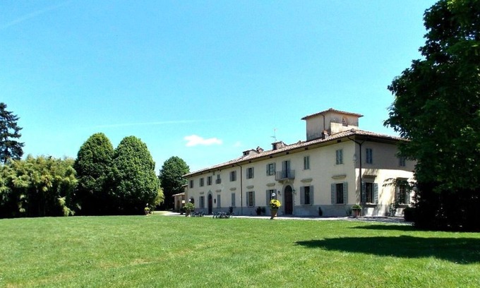 Scarperia e San Piero Villa | Beautiful apartment in villa for 4 people with WIFI, pool, TV, panoramic view and parking
