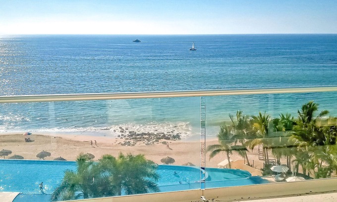 North Hotel Zone Condo | Beautiful Beach Front Condo with a Stunning Views.