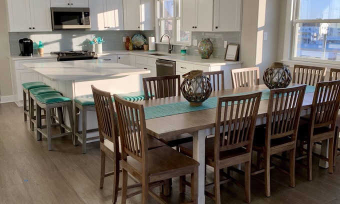 Sea Isle City House | Beautiful, Brand New in 2020, Center Of Town With Elevator. All 5 star reviews.