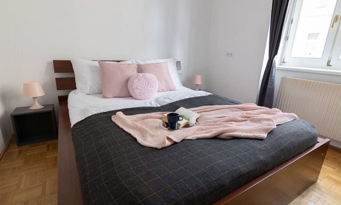 Favoriten House | Beautiful brand new 2-room apartment near the city center