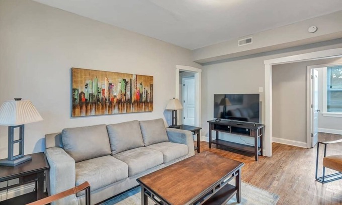 Tower Grove South House | Beautiful, Brand New Tower Grove Unit! 2s