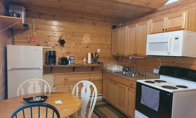 Aroostook Cabin | Beautiful Cabin #4nSki, golf, hunt, snowmobiling, ATV