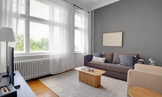 Charlottenburg-Wilmersdorf Apartment | Beautiful Charlottenburg 3BR, Central Location, by Blueground