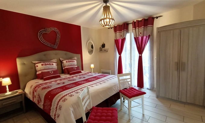 Adast Apartment | Beautiful, comfortable studio FREE BREAKFAST, near Argelès Gazost.