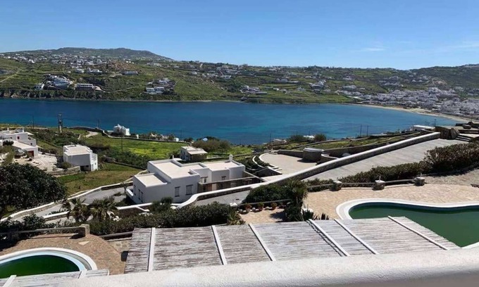 Panormos Villa | Beautiful Comfy Villa at Panormos Mykonos