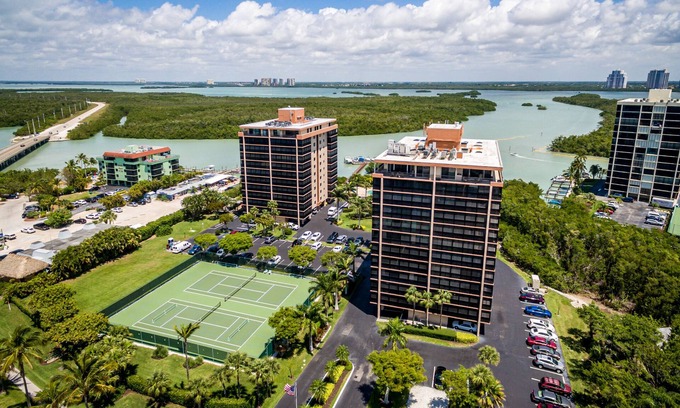 Bonita Springs Condo | Beautiful condo with amazing views only steps to the beach!