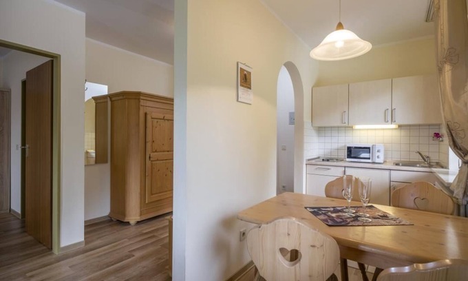 Oberaudorf Apartment | Beautiful corner apartment with large balcony,box spring beds,new bathroom,sauna