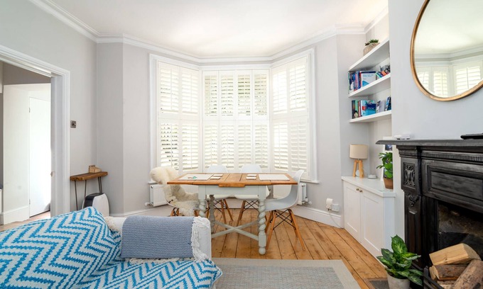 Balham Apartment | Beautiful & Cosy 1-Bedroom Apartment in Clapham
