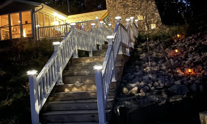 Lakewood Cabin | Beautiful cottage on lakefront with direct access to ATV/UTV/Snowmobile Trails.