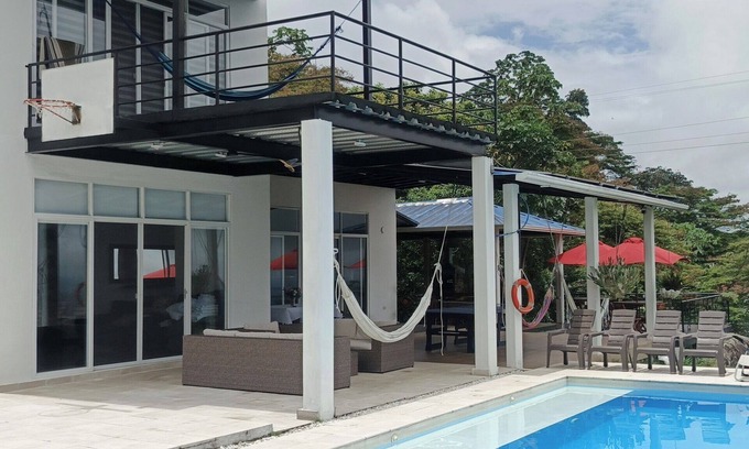 Villavicencio Other | Beautiful country house with viewpoint to the Eastern plain.