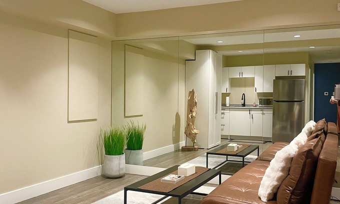 Dundarave House | Beautiful Crystal Energy Suite/4min sea/20min downtown/welcome Pets