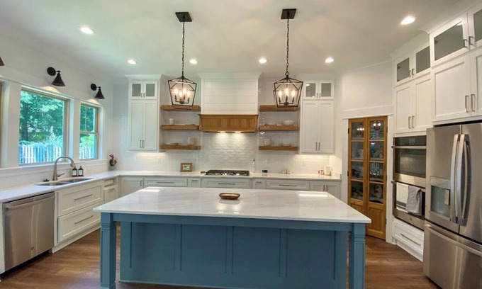 Fairhope House | Beautiful custom home near downtown!