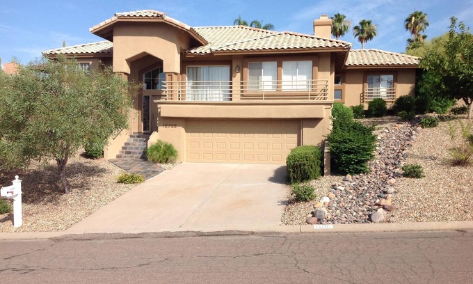 Fountain Hills House | Beautiful Custom Built Fountain Hills Home at its BEST!