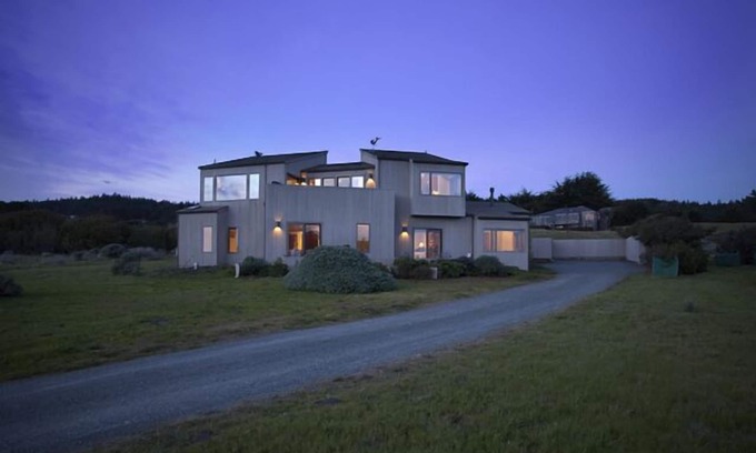 Sea Ranch House | Beautiful decor throughout this 3 BR/3.5 bath home with dramatic ocean views